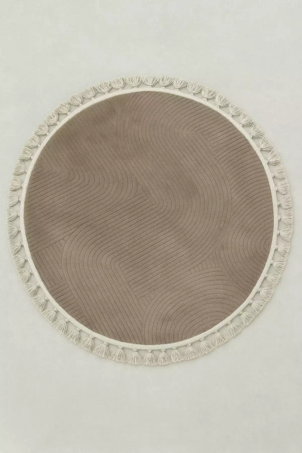 فرش اتاق و سالن با حاشیه رولیف و لبههای آویزان، زیره مقاوم و مناسب برای اتاقها، سالن، راهرو و آشپزخانه، رنگ ویزون برند Merinos - 979505384