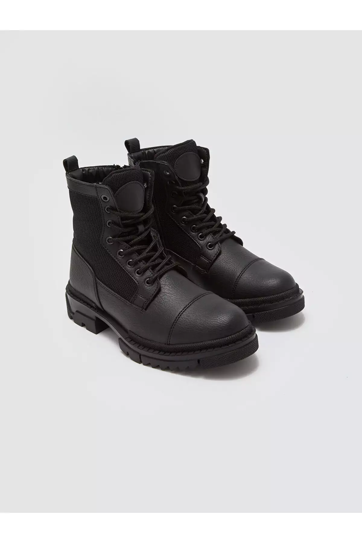 بوت مردانه با ظاهر چرم و بند و زیپ LCWK برند LC Waikiki - 877603029