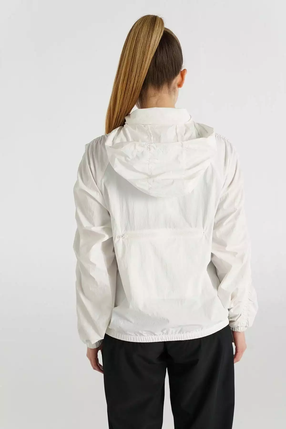 بارانی زنانه بری رای برند hummel - 896577912