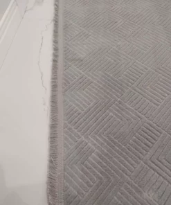 فرش اتاق، سالن، راهرو و آشپزخانه با لبه‌های طوسی و زیره‌ی ضد لغزش برند Merinos - 812051604