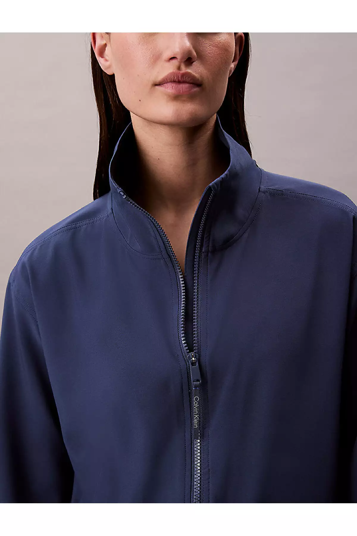 کت ریزش باد مدرن زنانه برند Calvin Klein - 994462396