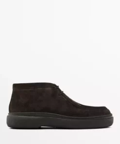 بوت چرم کلفت با سوراخهای دوختدار در قسمت مرکزی برند Massimo Dutti - 973331053