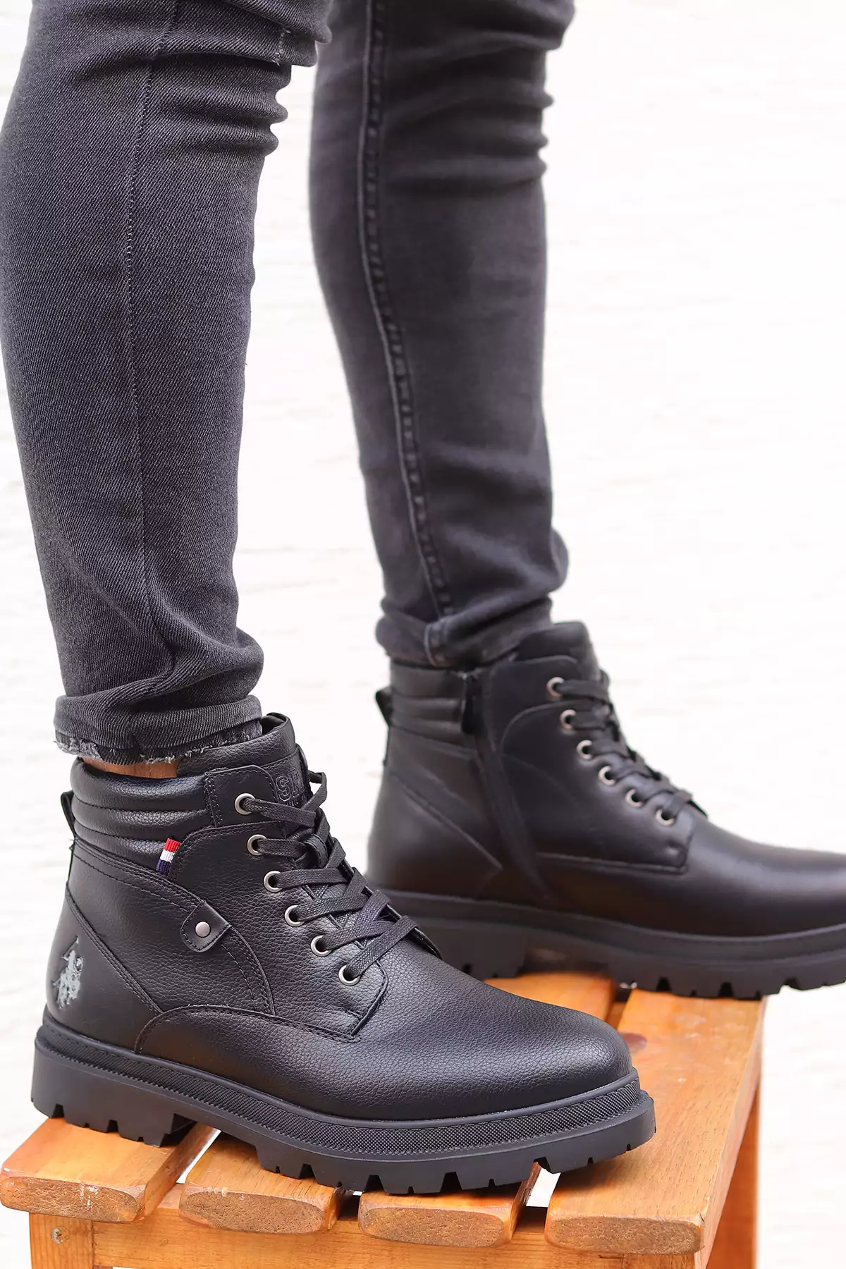 کفش بوت روزمره مردانه با آستر گرم و زیپ در رنگ مشکی برند U.S. Polo Assn. - 988942803