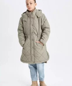 کاپشن پارکا دخترانه ضد آب با کلاه و زیپ و دکمهدار و جیبدار مدل C8974A824AU برند Defacto - 871640115