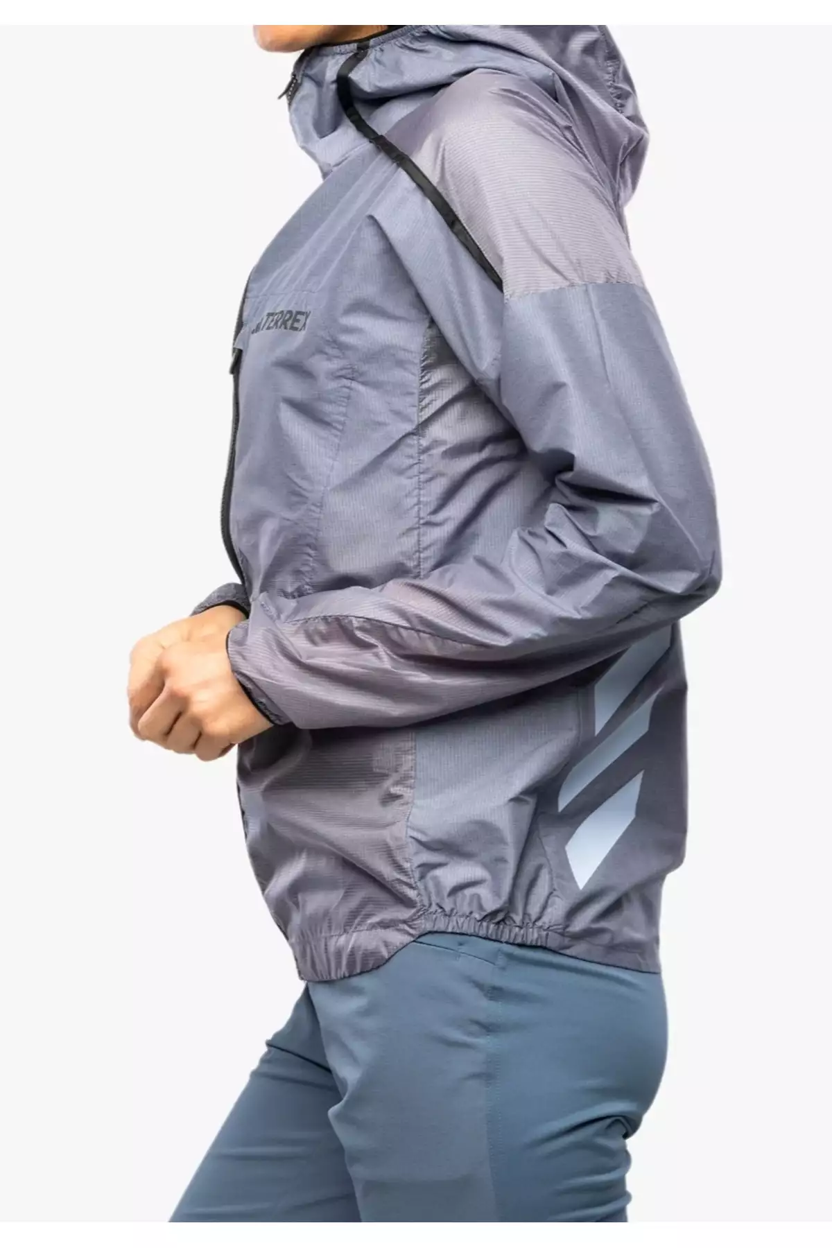بادشکن دویدن در مسیر ترکس آگر اویک برند adidas - 864164468