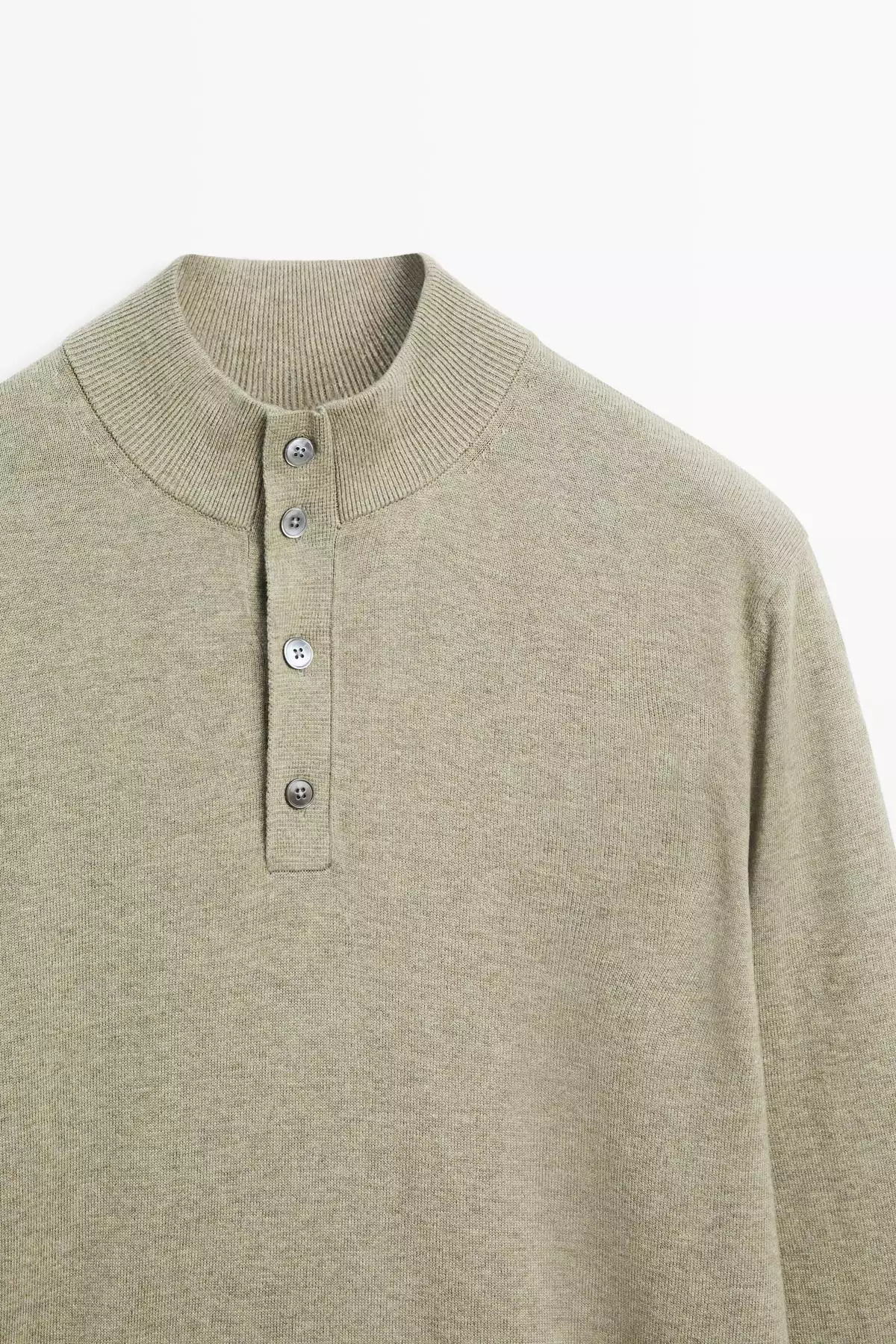 کلاه قلاب بافی یقه دیپ برند Massimo Dutti - 977920630