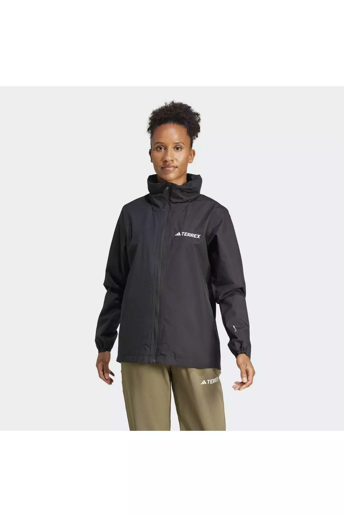 بارانی مولتی اسنشیال ۲ لیتری برند adidas - 937177814