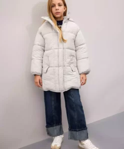 پالتوی پفی بلند و سبک با کلاهی ضد آب مناسب دختران، دارای زیپ و جیب C9026A824AU برند Defacto - 871405761