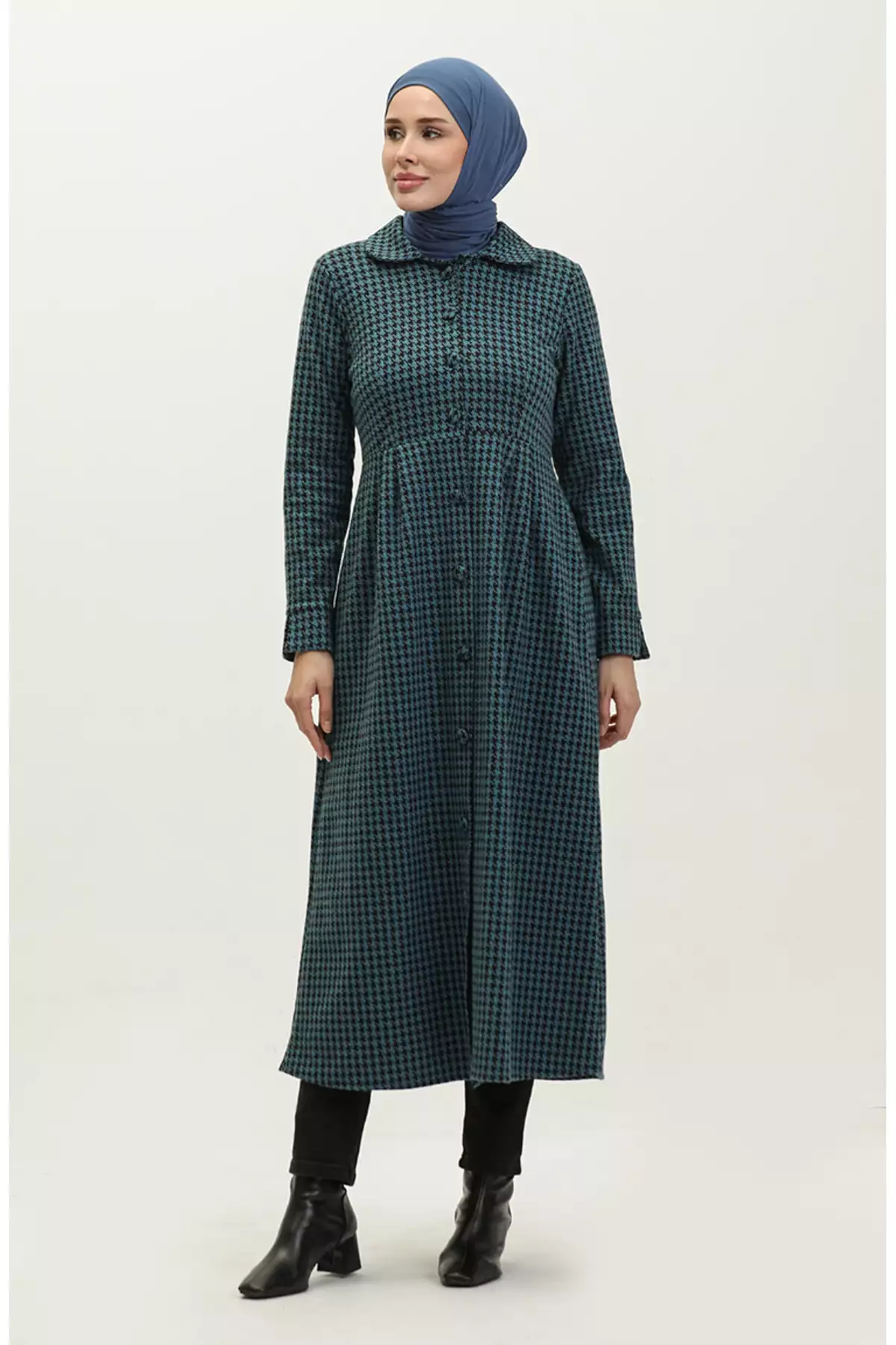 کاپ دکمهدار طرح چهارخانه 1981-04 رنگ پترول برند sefamerve - 833479594