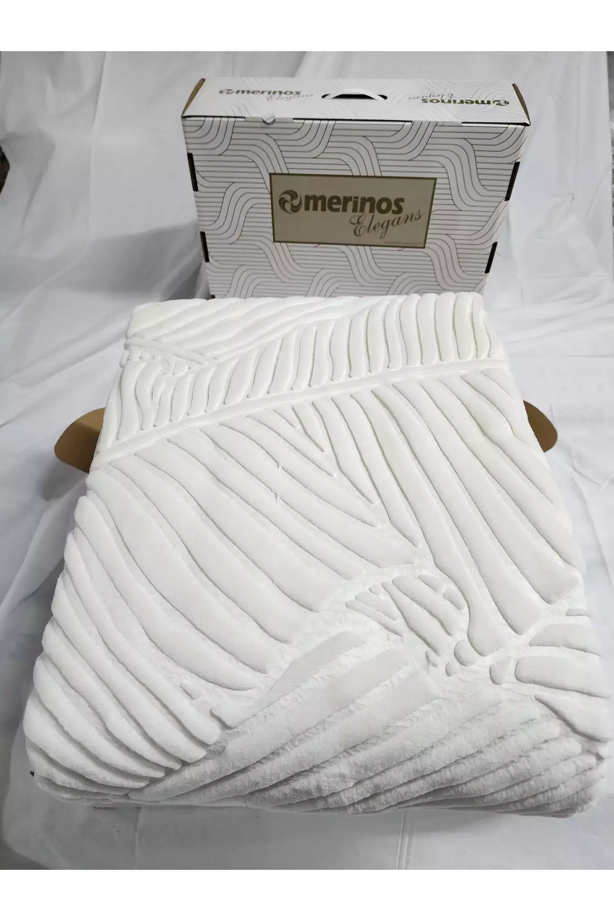 کتانی تک نفره استایل الگانس - پتوی مریم برند Merinos - 899718601