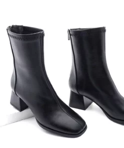 بوت زنانه پاشنه بلند با نوک گرد و زیپ پشتی نایس - مشکی برند Marjin - 147610479