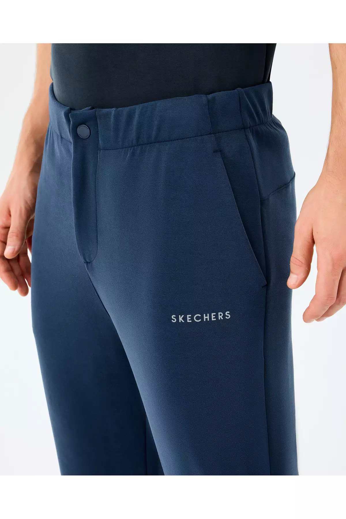 شلوار ورزشی مردانه ام اسلیم پنبهای - رنگ سرمهای برند Skechers - 984760090