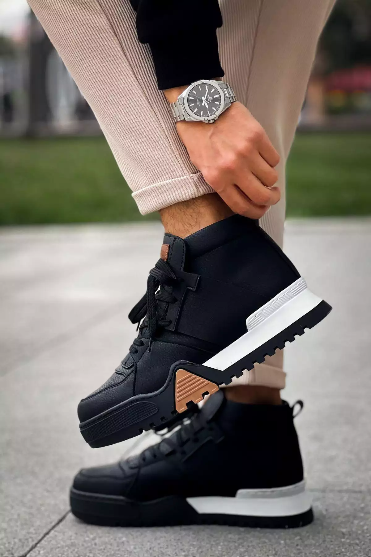 MN057 - بوت مردانه خط شبح رنگ سیاه/سیاه برند Mooien - 975133695