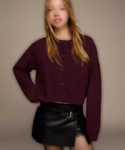 کاردیگان دکمهدار با لمسه نرم برند Bershka - 989432247