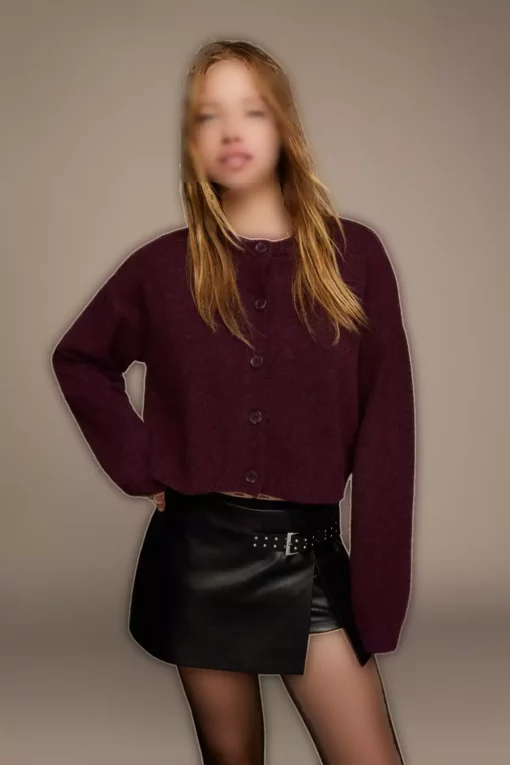 کاردیگان دکمه‌دار با لمسه نرم برند Bershka - 989432247