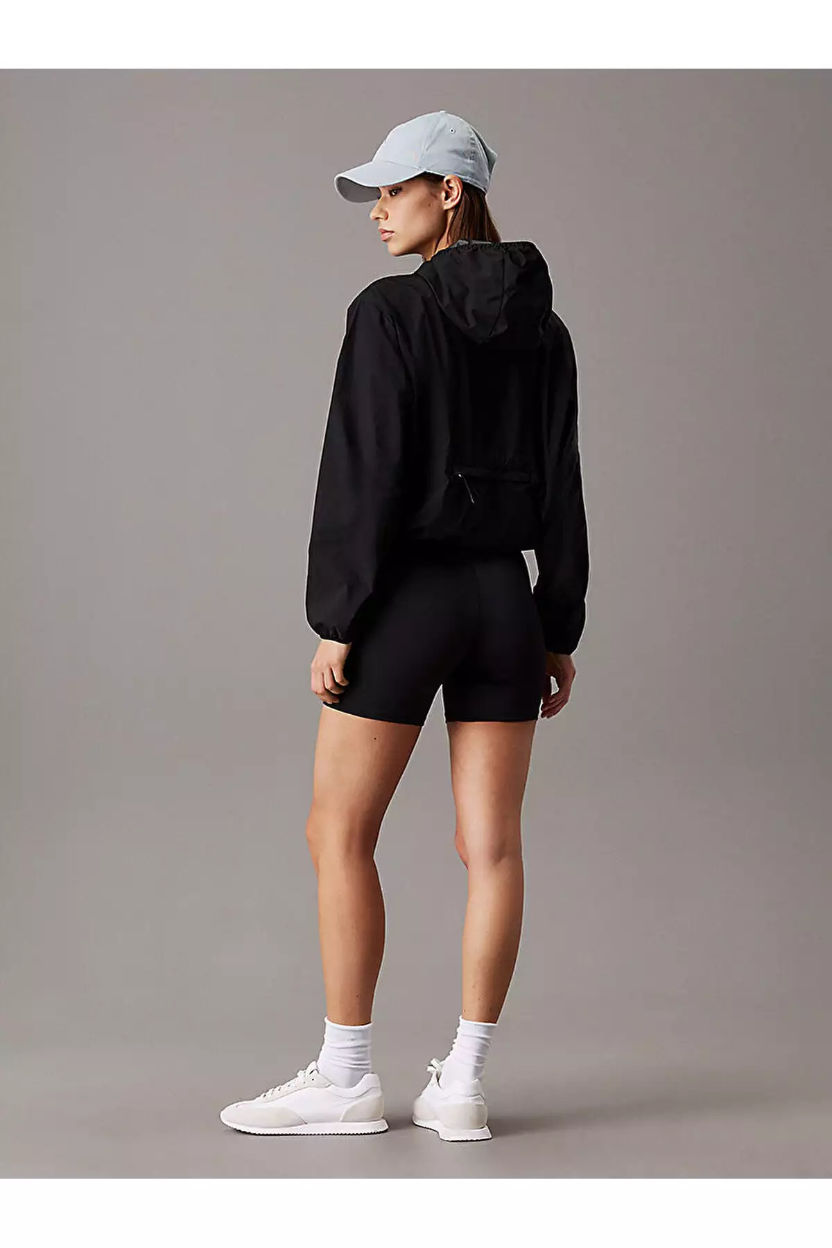 جاکت زنانه ضد باد برند Calvin Klein - 994462297