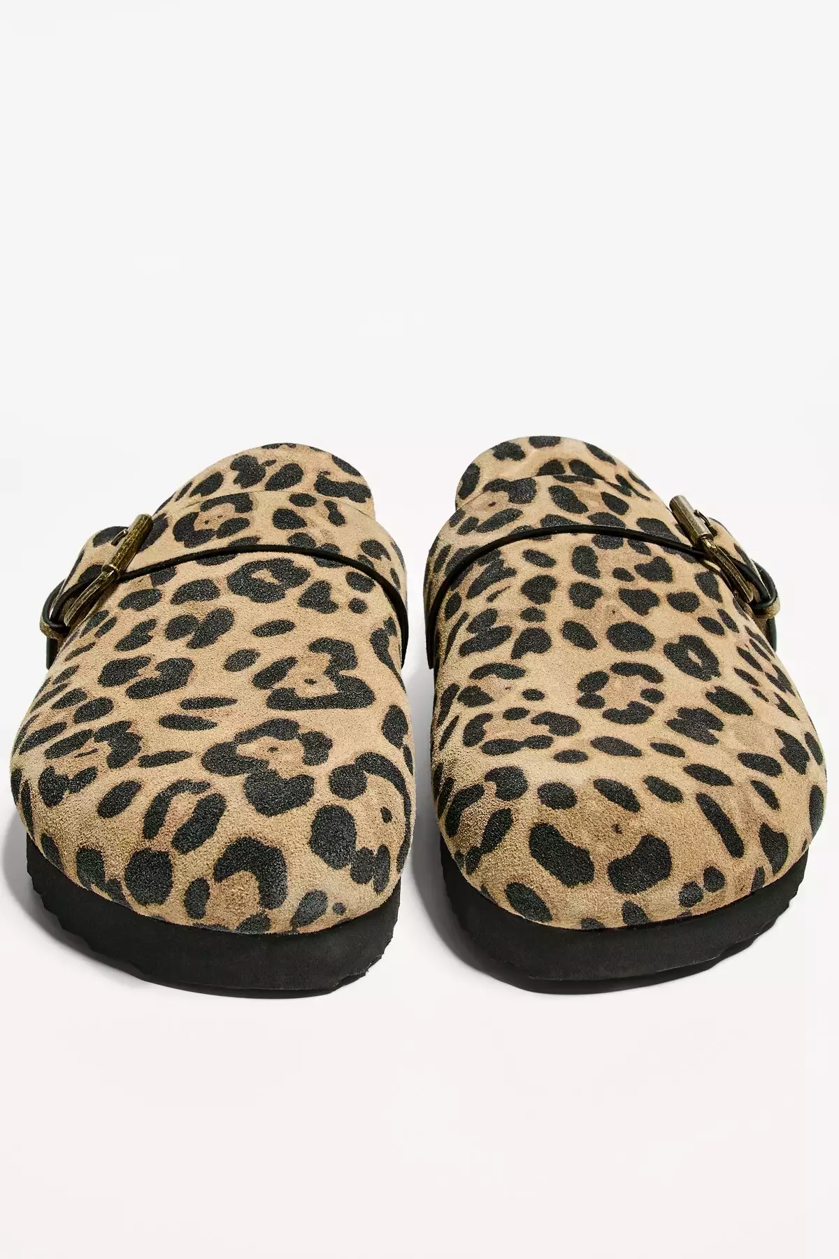 دمپایی طرح دار برند Bershka - 951787863