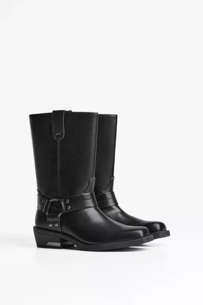 موتورسوار ربات برند Bershka - 967632403