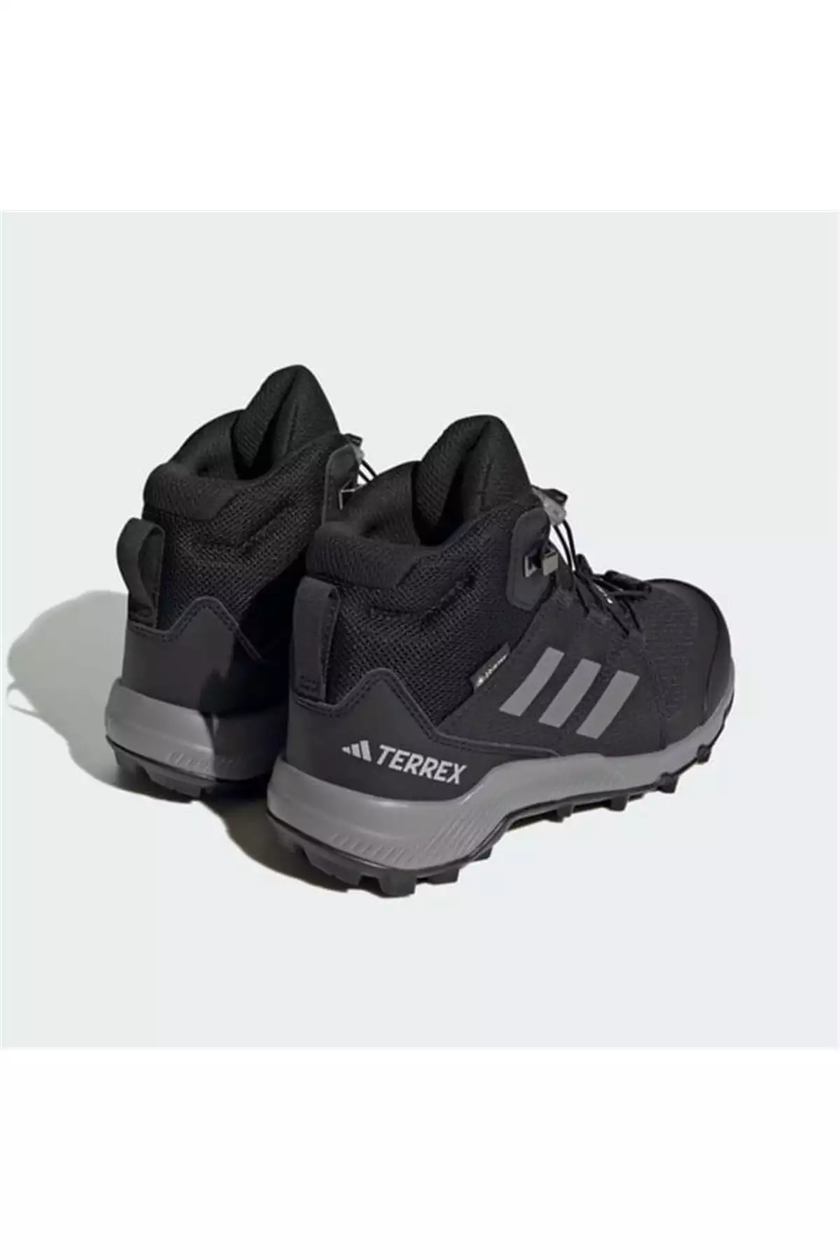 بوت بچگانه ترس مید گورتکس IF7522 ضد آب مشکی برند adidas - 753989409