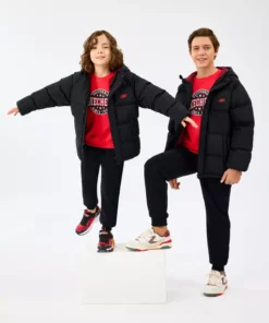 جاکت چرمی بادگیر بزرگ بچهگانه مشکی برند Skechers - 981631479