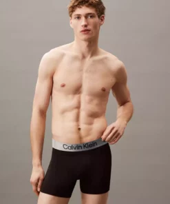 شورت مردانه راحت با پارچه کشی و شعار دار، سهتایی، رنگ مشکی برند Calvin Klein - 939001400