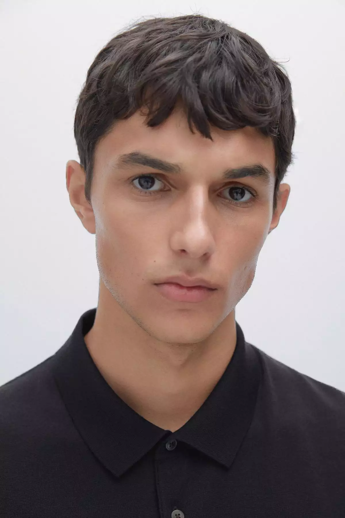 پولوشرت یقهدار بافتنی از ۱۰۰٪ پشم مریدینوس برند Massimo Dutti - 975179549