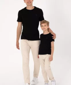 تیشرت ساده یقه گرد مشکی مخصوص پسران برند U.S. Polo Assn. - 852461155