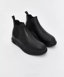 چکمه مردانه با ظاهر چرم از مجموعه جدید ویژن برند LC Waikiki - 1016876032
