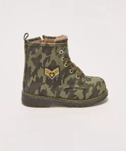 بوت نوزاد پسر با طراحی کموفلاژ و آستر پشمی، دارای بند و زیپ برند LC Waikiki - 940341870