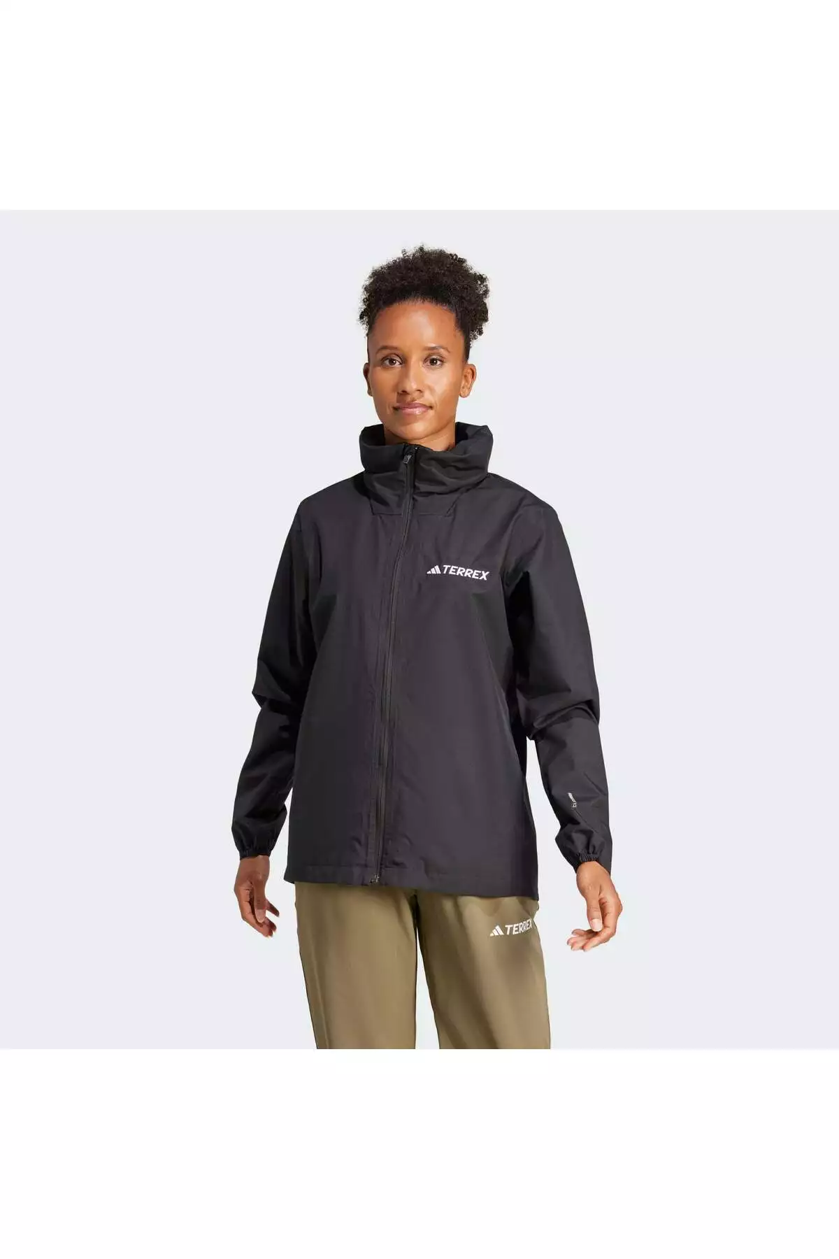 بارانی مولتی اسنشیال ۲ لیتری برند adidas - 937177814