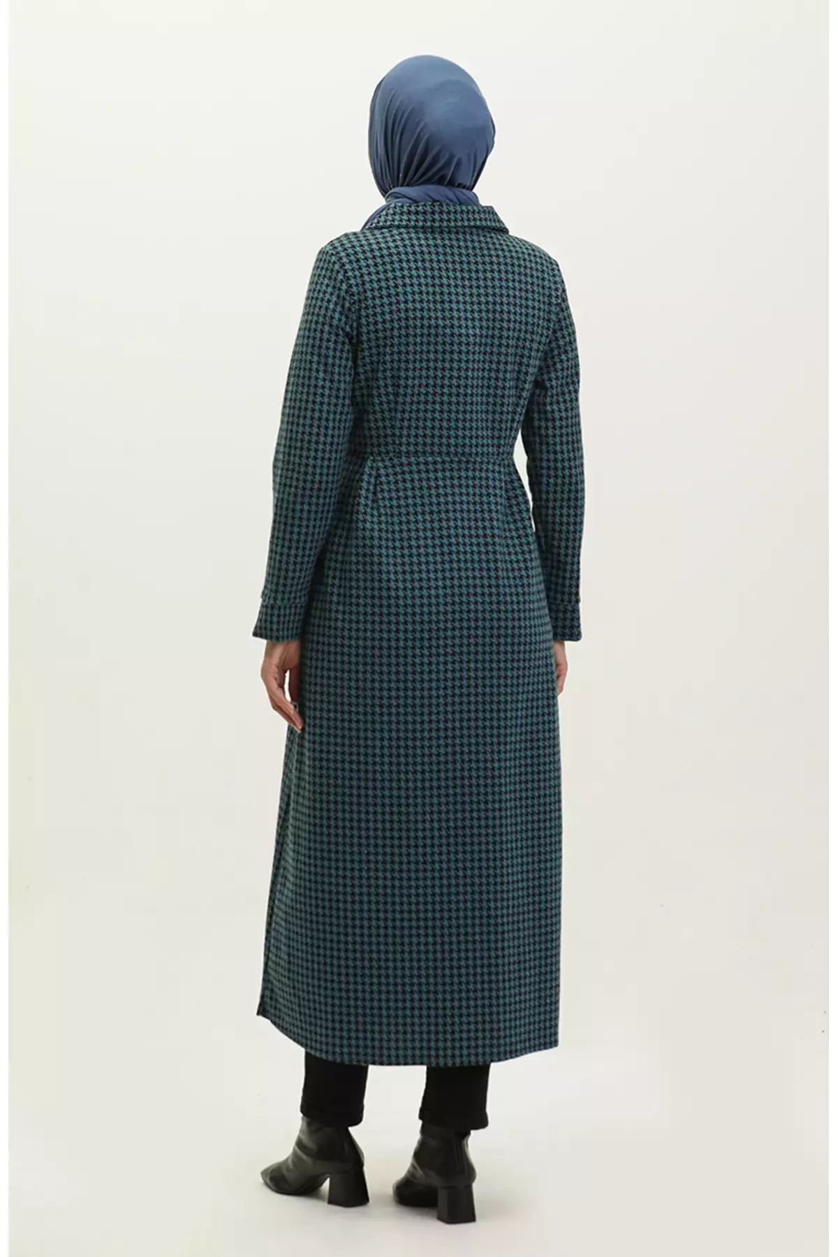 کاپ دکمهدار طرح چهارخانه 1981-04 رنگ پترول برند sefamerve - 833479594