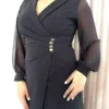 کت بزرگ زنانه مشکی با یقه و جزئیات دکمه، لباس مجلسی انعطافپذیر برند Şirin Butik - 996790820
