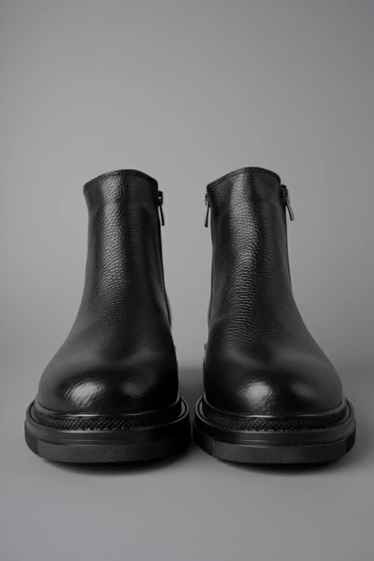 بوت پاییزی مردانه چلسی با چرم طبیعی و دو زیپ برند Muggo - 1000805671