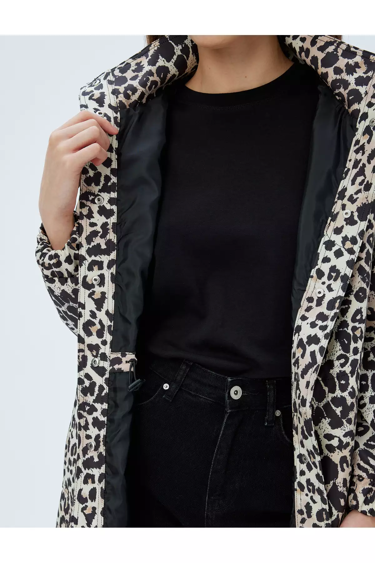 بارانی کلاهدار با طرح پلنگی و جیبدار برند Koton - 858127182