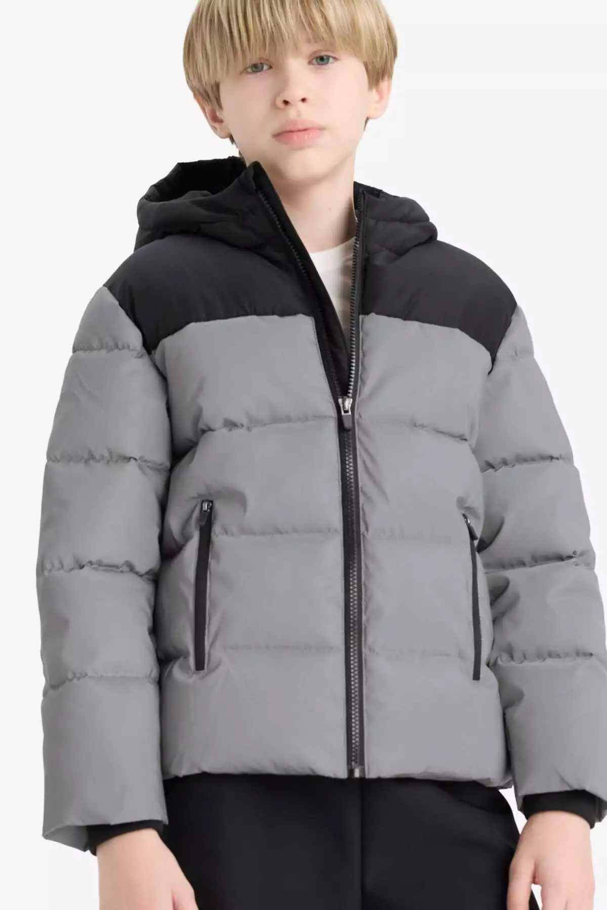 پالتوی کاپشن کلاهدار با کلاه و آستر پشمی ضد آب برای پسران - کد E9348A825WN برند Defacto - 993840677