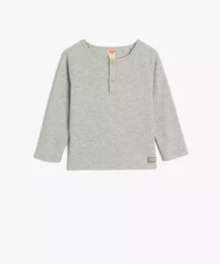 تیشرت پایهای با آستین بلند و جزئیات دکمهای از جنس پنبه برند Koton - 872183197