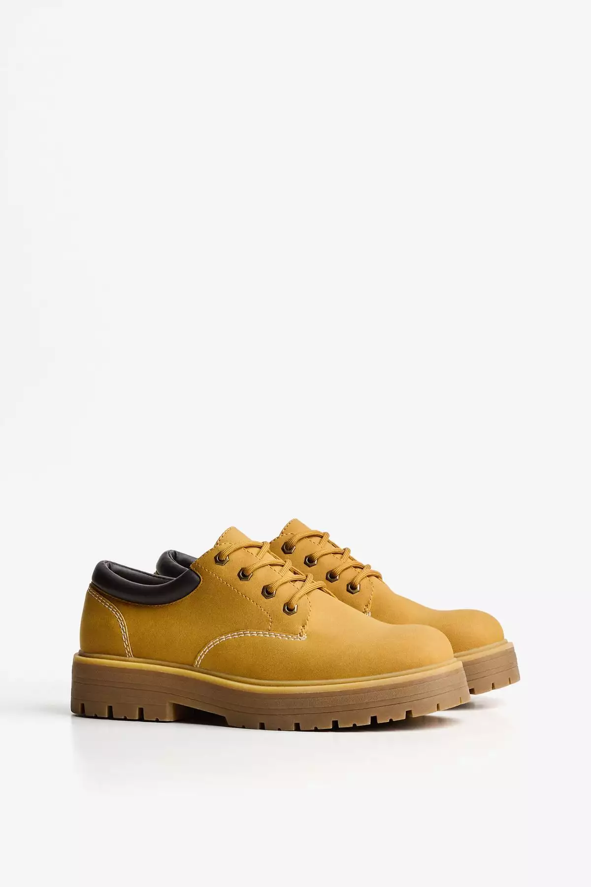 کفش با جزئیات کوپتونه برند Bershka - 957267744