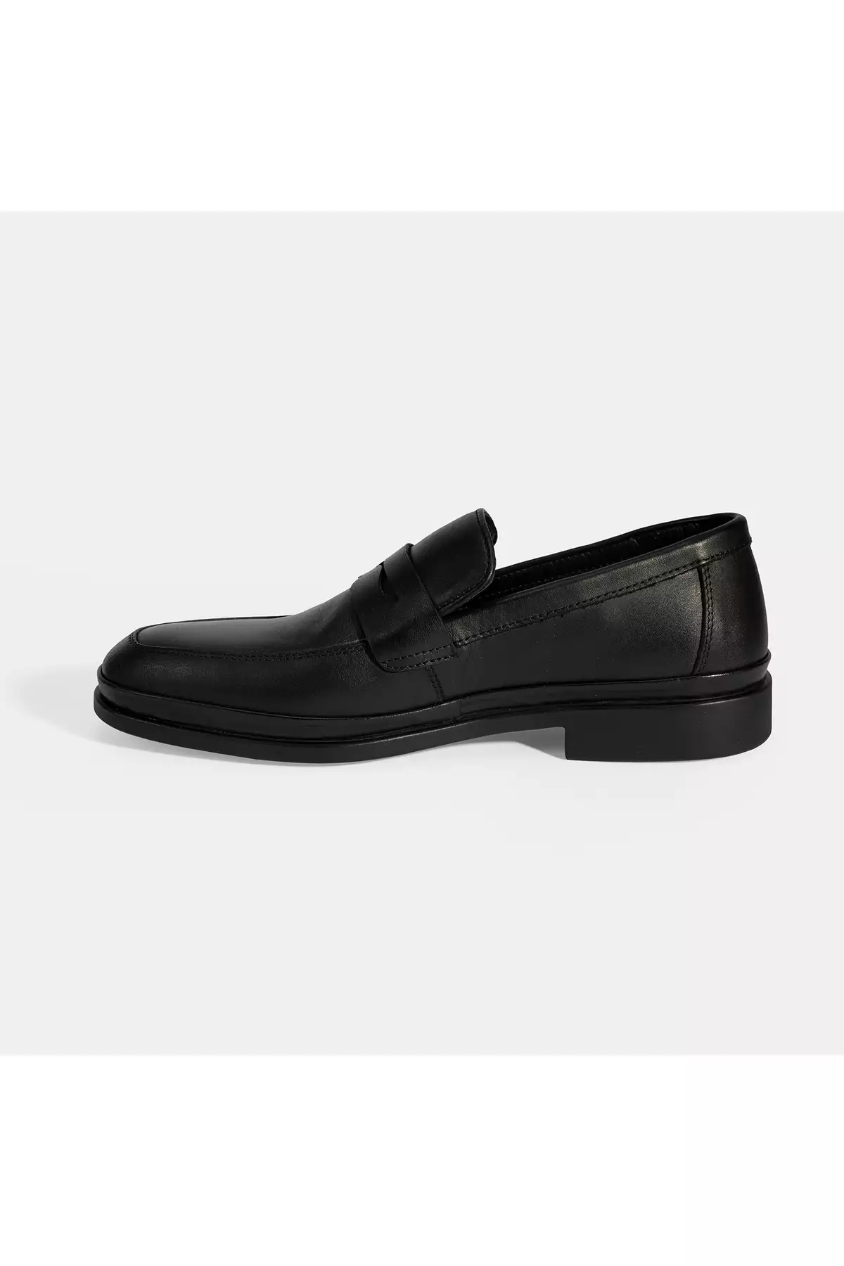 کفش لافر چرم مشکی مردانه برند Desa - 983869287