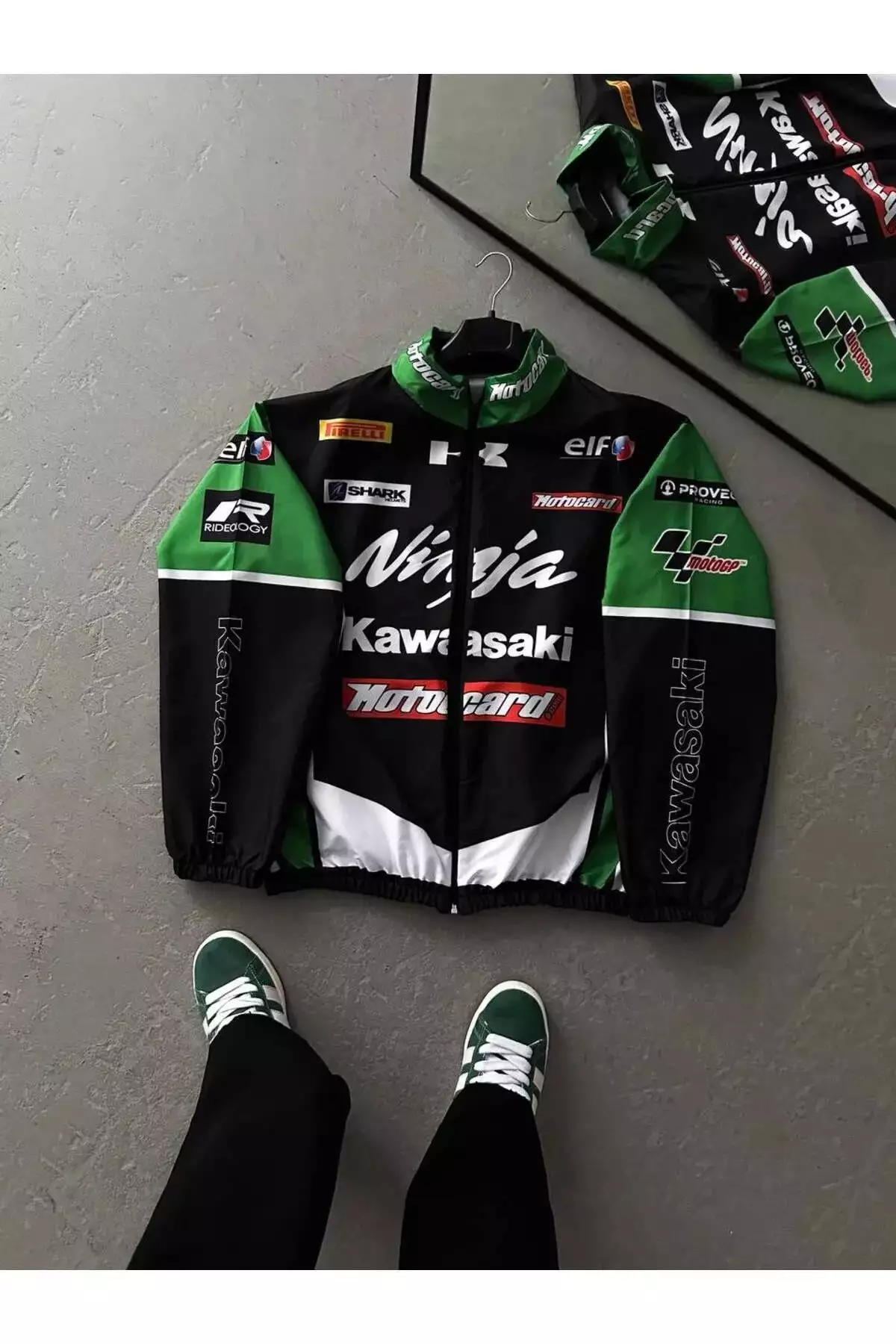 رنگ مشکی بادگیر بزرگ سایز با پارچه پارا شوت و طرح چاپی یونیسکس برند Genel Markalar - 818220586