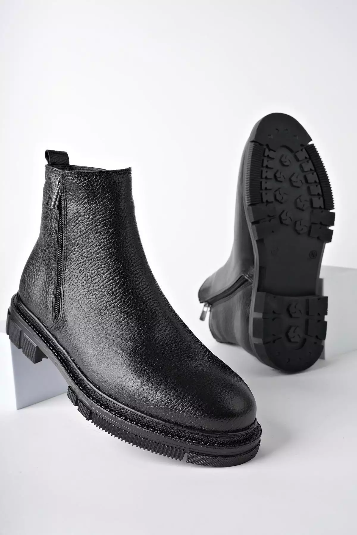 چلسی چکمه زمستانی مردانه با چرم طبیعی و زیپ دوتایی ضمانتدار برند Muggo - 754203061
