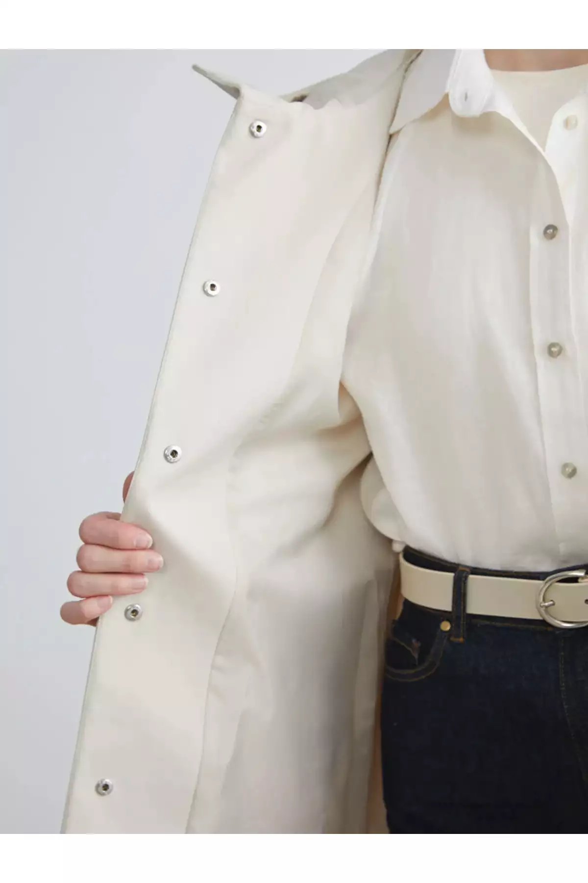 بارانی زنانه LCW Vision با کلاهدار به رنگ بژ برند LC Waikiki - 988203293