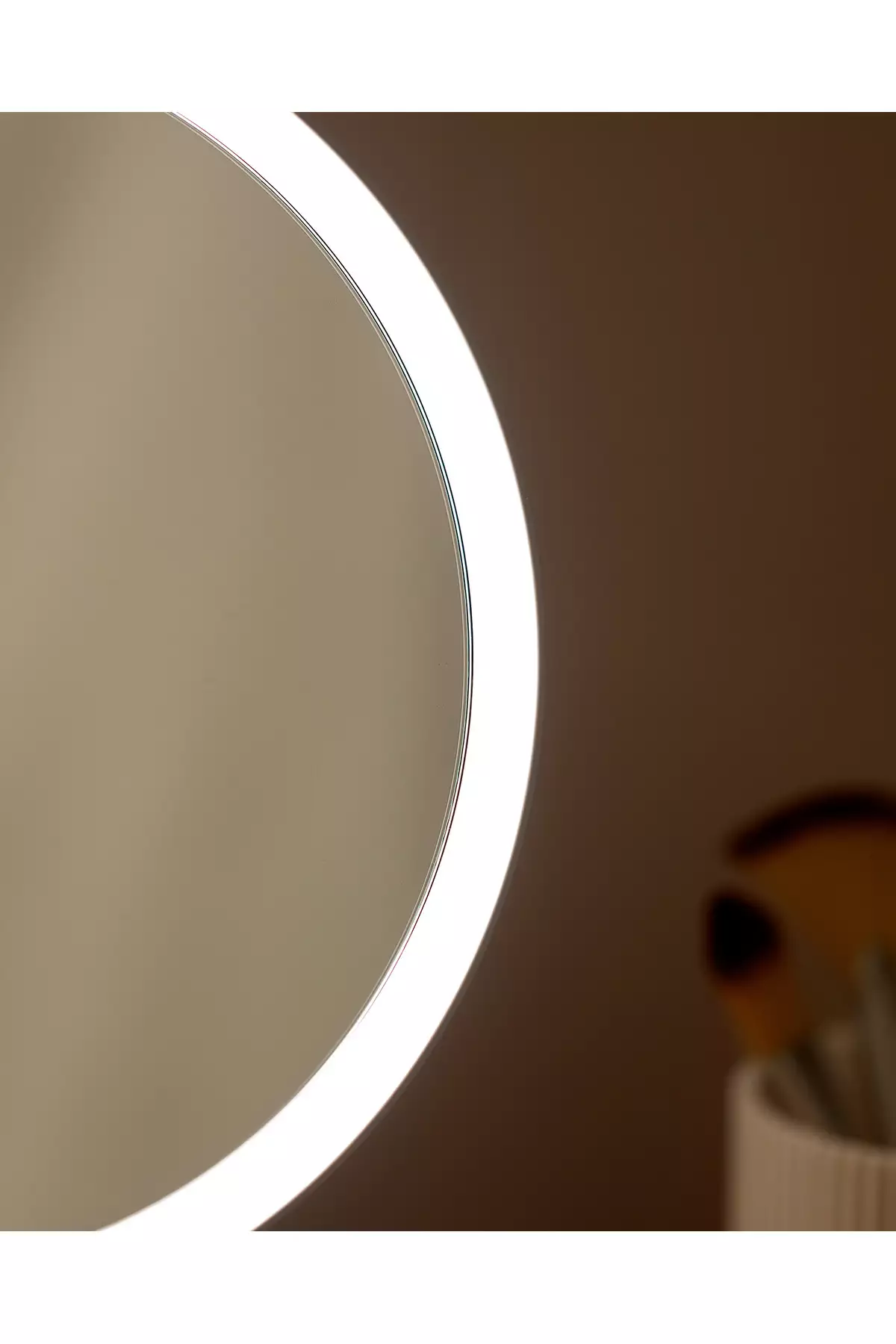 آینه LED دار - سفید برند Madame Coco - 867262762