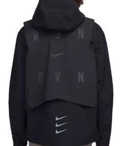 یقه کامل زنانه استورم فیت ران دیویژن - جلیقه - بارانی - بادگیر برند Nike - 816697169