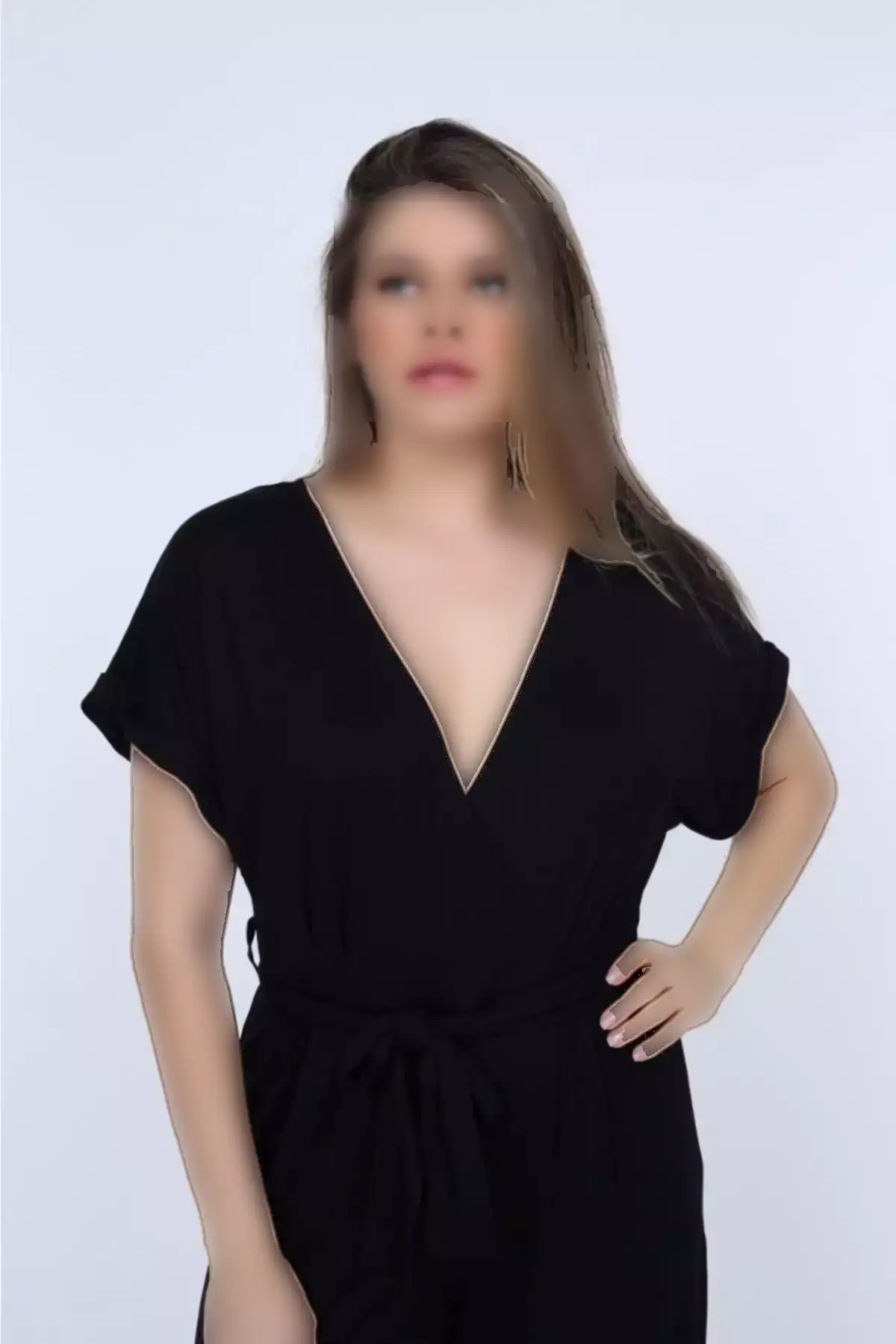 سرهمی بزرگقد با یقه کراواتی و آستین کوتاه مشکی برند MJORA - 40379909