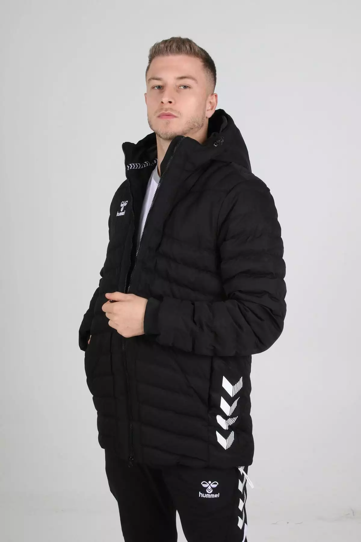 آنوراک سیاه HM لایف وینر برند hummel - 801364417