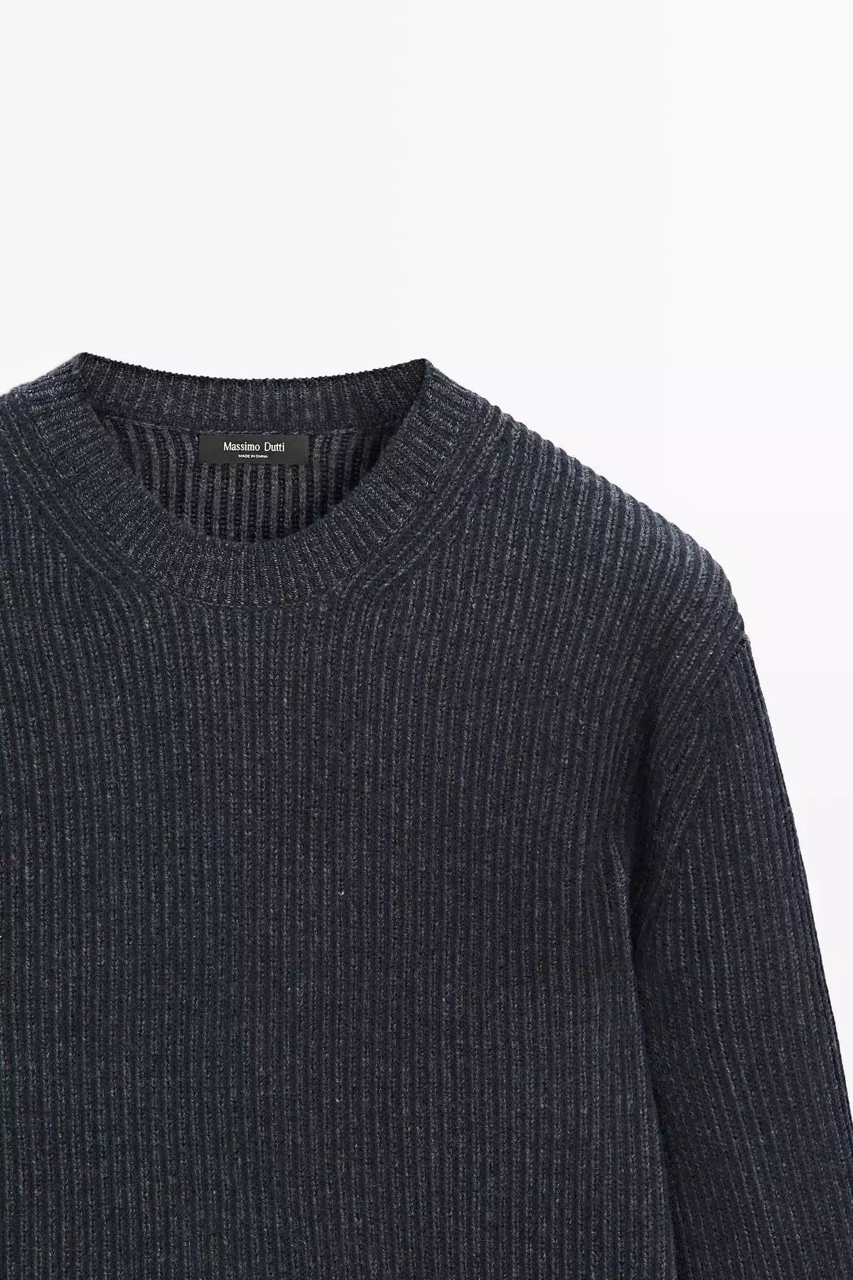 کِلاهک گردنی با ترکیب پشم یُن برند Massimo Dutti - 1019800061