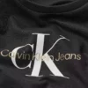 تی‌شرت زنانه سیاه با طراحی مونوگرام بازتابنده برند Calvin Klein - 975987925