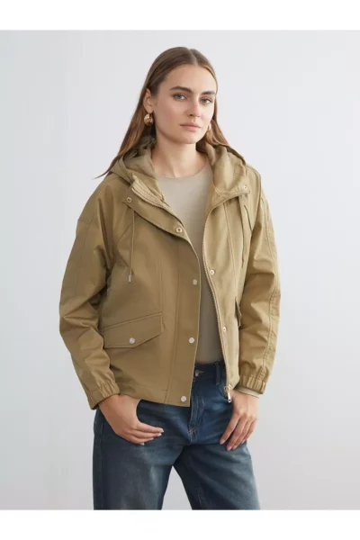 ژاکت بارانی کلاه‌دار زنانه سایز بزرگ برند LC Waikiki - 977892228