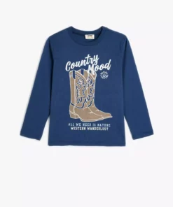 تیشرت بلند آستین با طرح چکمههای کاوبوی و یقه گرد از جنس پنبه برند Koton - 857546231