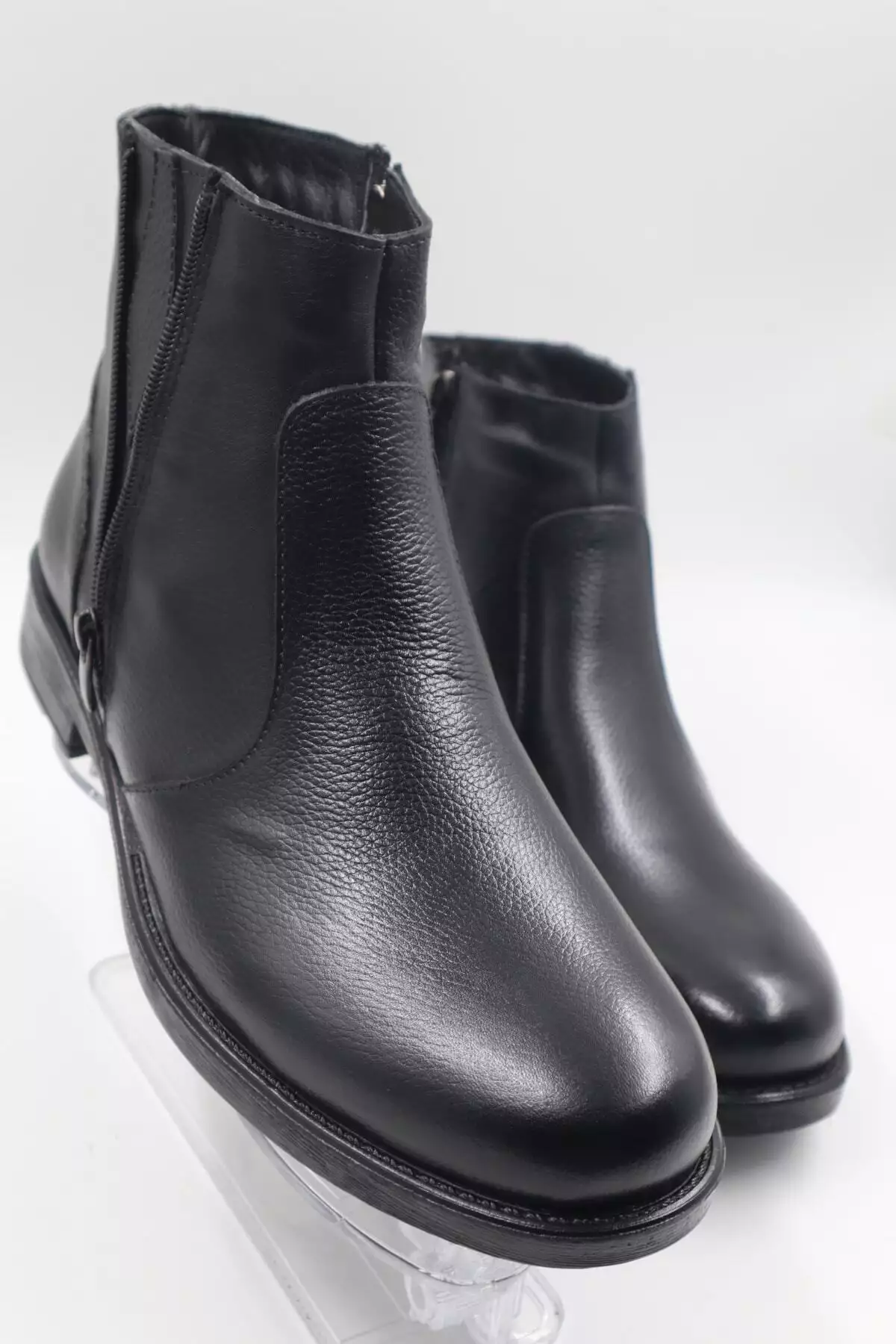 بوت روزمره مشکی زیپدار مردانه از چرم طبیعی، ضد سرما و با کفی ضد لغزش برند nazenintasarımlar - 345992003